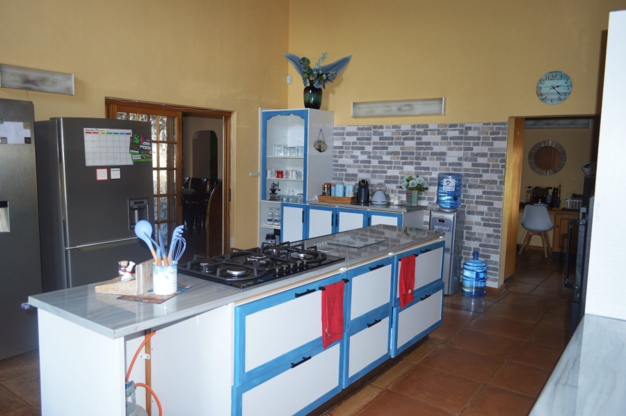 5 Bedroom Property for Sale in Wilkoppies North West